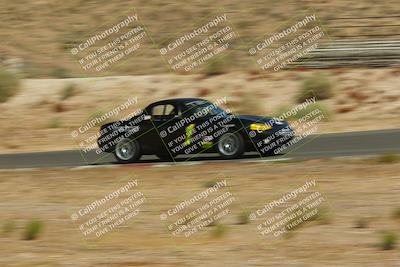 media/Jun-01-2025-CalClub SCCA (Sun) [[eae223c5dd]]/Group 5/Qualifying/